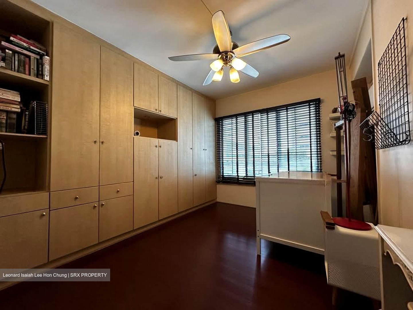 Blk 235 Pasir Ris Street 21 (Pasir Ris), HDB Executive #581231141
